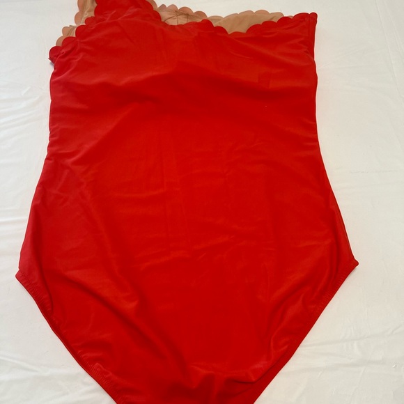 J CREW Scalloped one-shoulder one-piece swimsuit size XL. - Picture 10 of 15